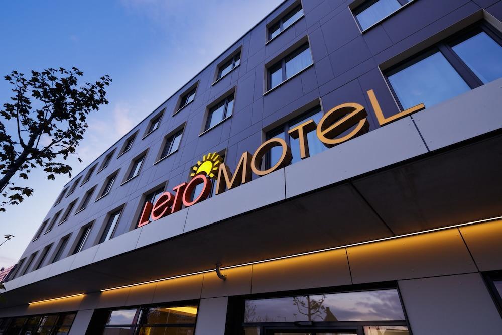 B&B Hotel Muenchen-Olympiapark Exterior foto