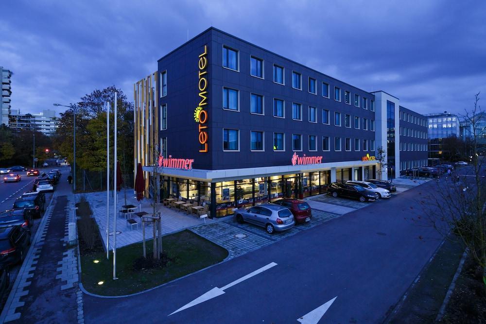 B&B Hotel Muenchen-Olympiapark Exterior foto